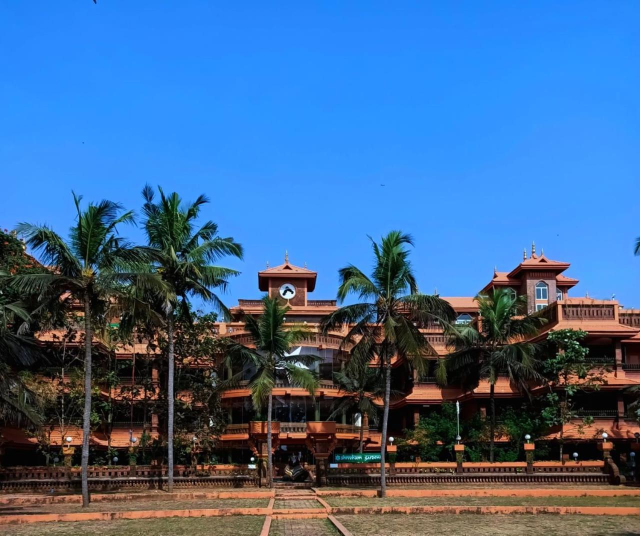 Krishna Beach Resort 坎努尔 外观 照片